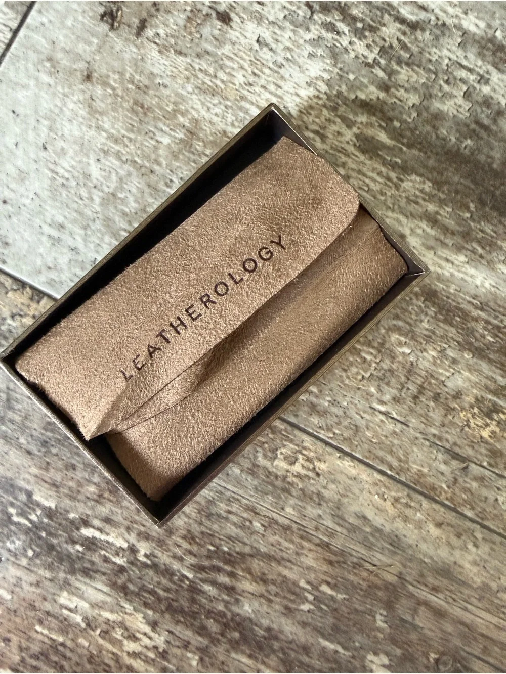 2 for $30 sale: New in box leatherology sand/cream colored Deluxe Luggage Tag